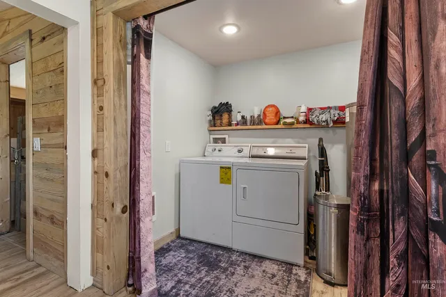 $599,000 | 1311 Gold Hill Road, Princeton, ID 83857