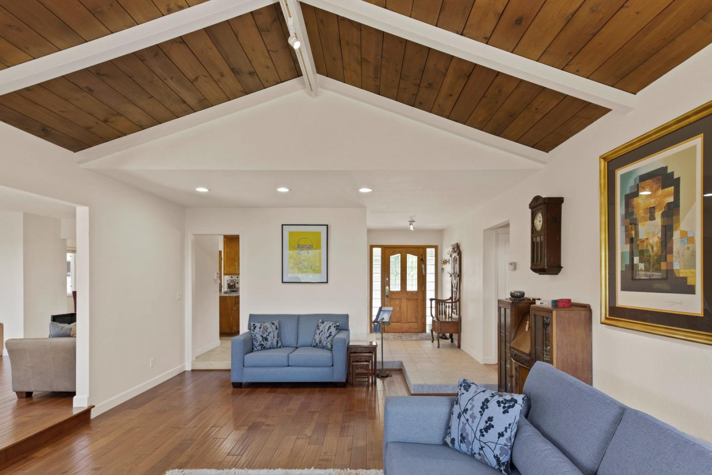 36 Robak Drive Watsonville, CA 95076 - Photo 6 of 39 a living room with furniture and wooden floor