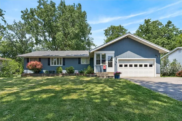 $219,900 | 186 Mobile Drive, Greece, NY 14616