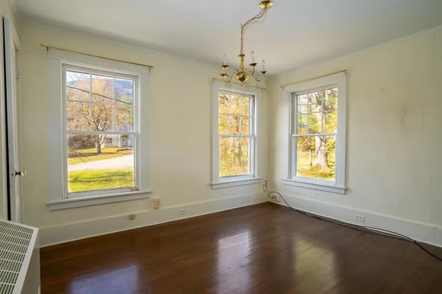 $1,300,000 | 3309-3321 Main Street, Manchester, VT 05254