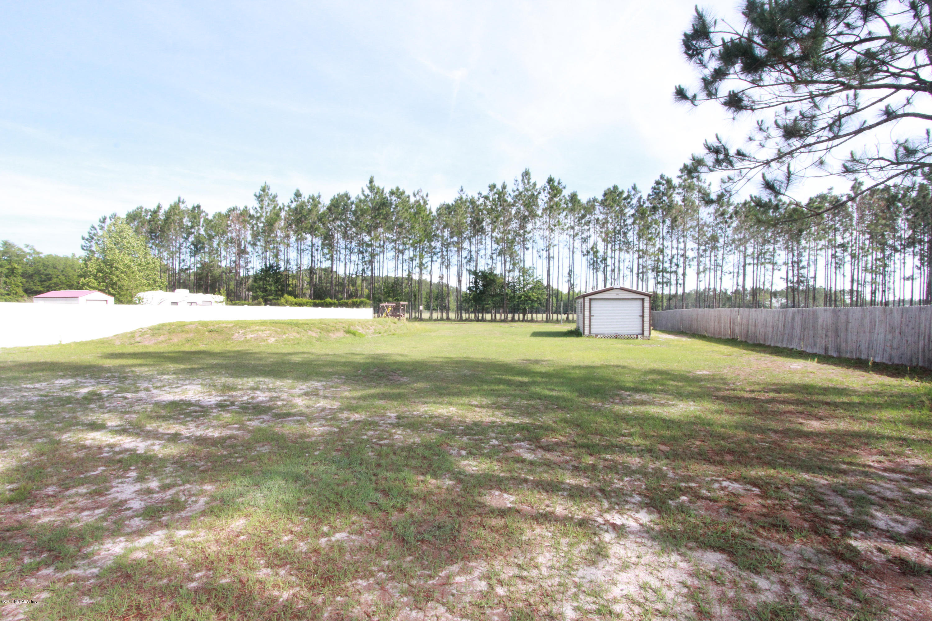8970 Ford Road Bryceville, FL 32009 - Photo 2 of 14 8970_Ford_Rd_MLS878006_HID1141416_ROOM4