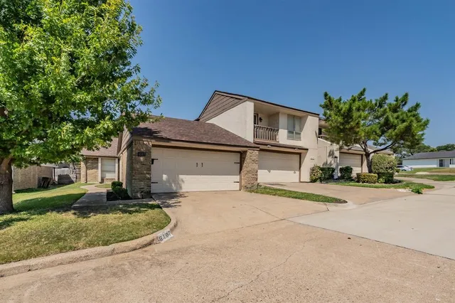 $233,500 | 6107 Spyglass Lane, Garland, TX 75043