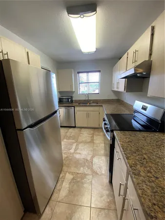 $2,100 | 10441 Southwest 155th Court, Unit 921, Miami, FL 33196