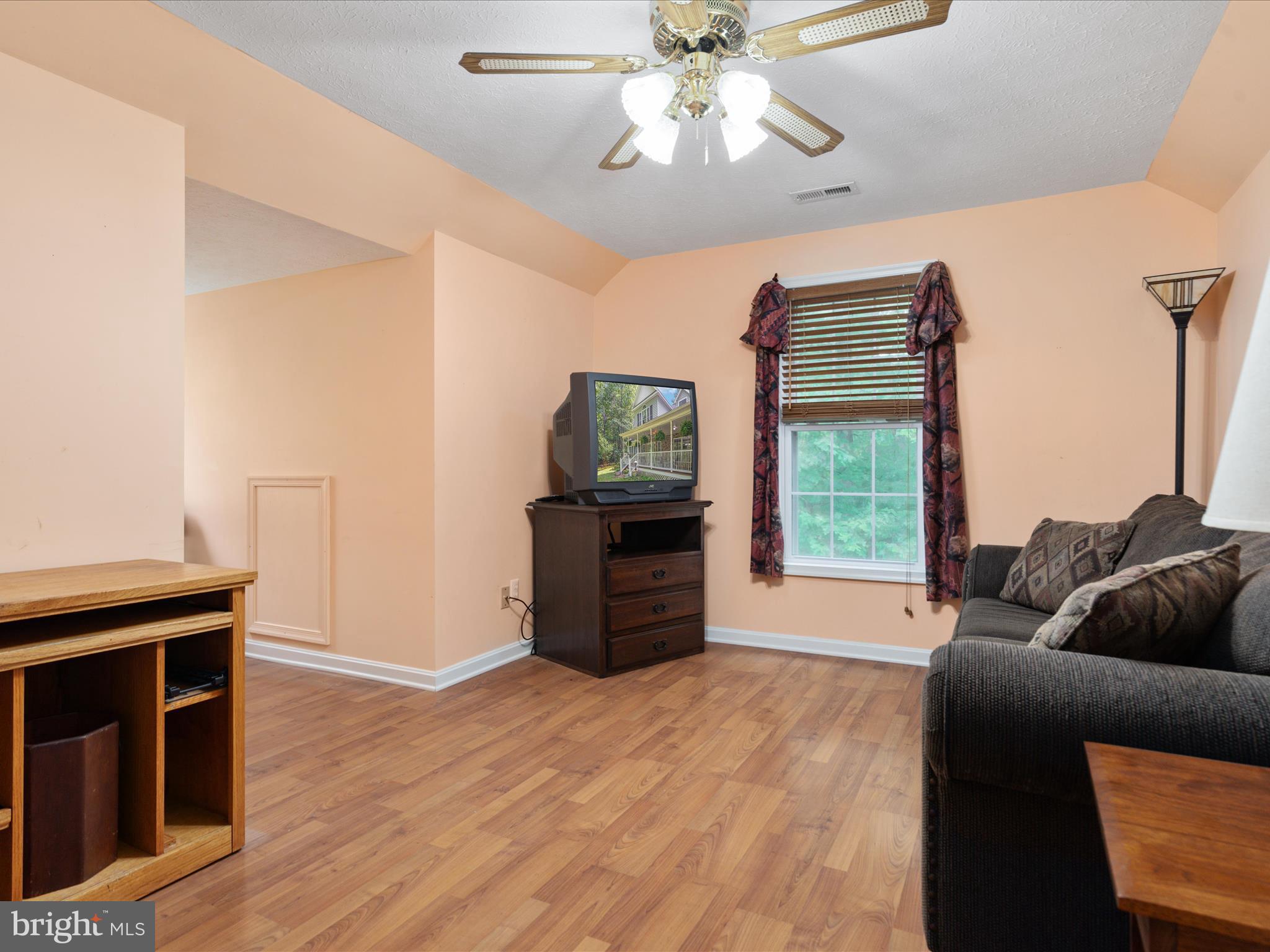 158 Redtail Court Basye, VA 22810 - Photo 23 of 79 BY1A0459_158 Redtail Ct- Absolute Altitude - 7 - 2