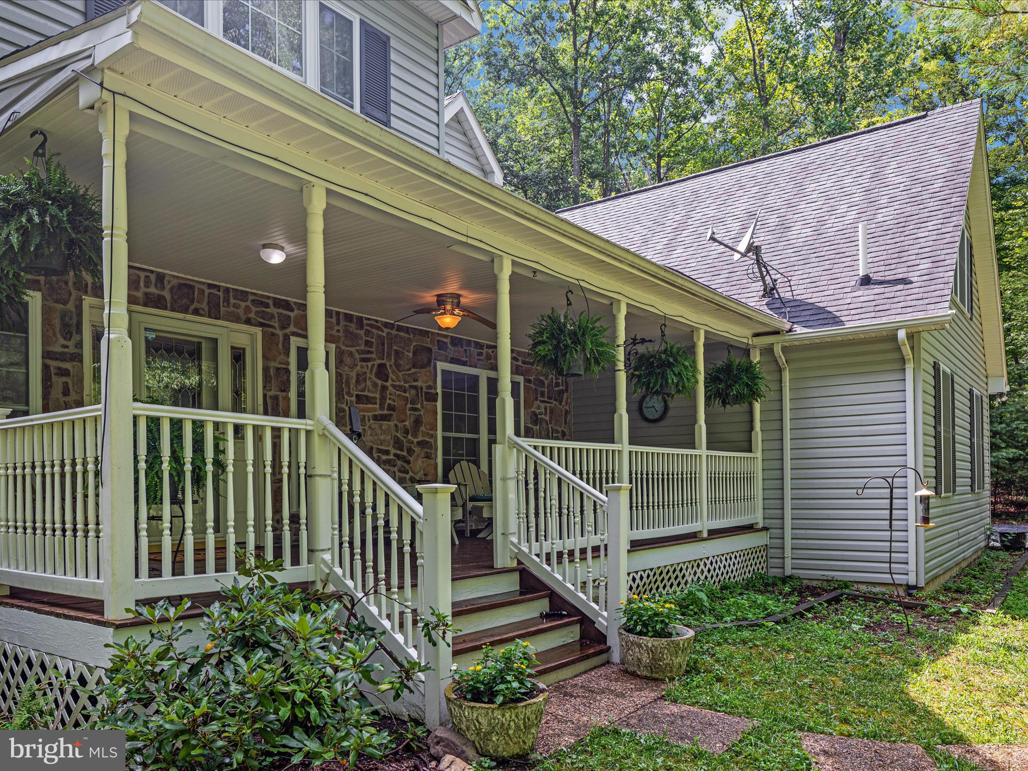 158 Redtail Court Basye, VA 22810 - Photo 3 of 79 BY1A0562_158 Redtail Ct- Absolute Altitude - 7 - 2