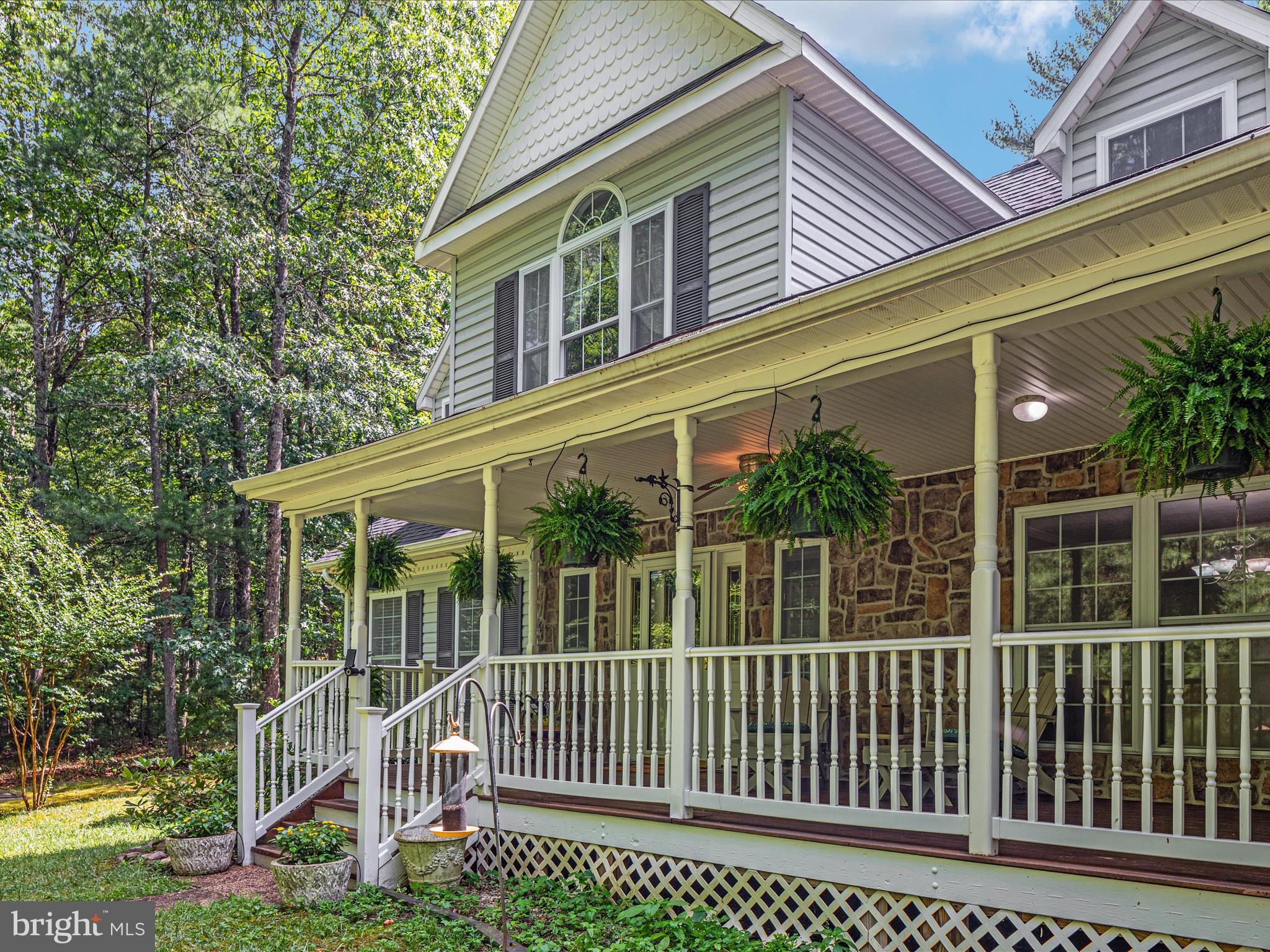 158 Redtail Court Basye, VA 22810 - Photo 56 of 79 TWILIGHT_BY1A0567_158 Redtail Ct- Absolute Altitud