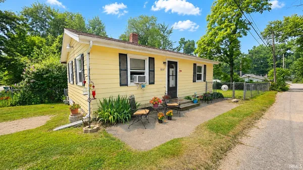 $99,900 | 8047 Tecumseh Road, Walkerton, IN 46574