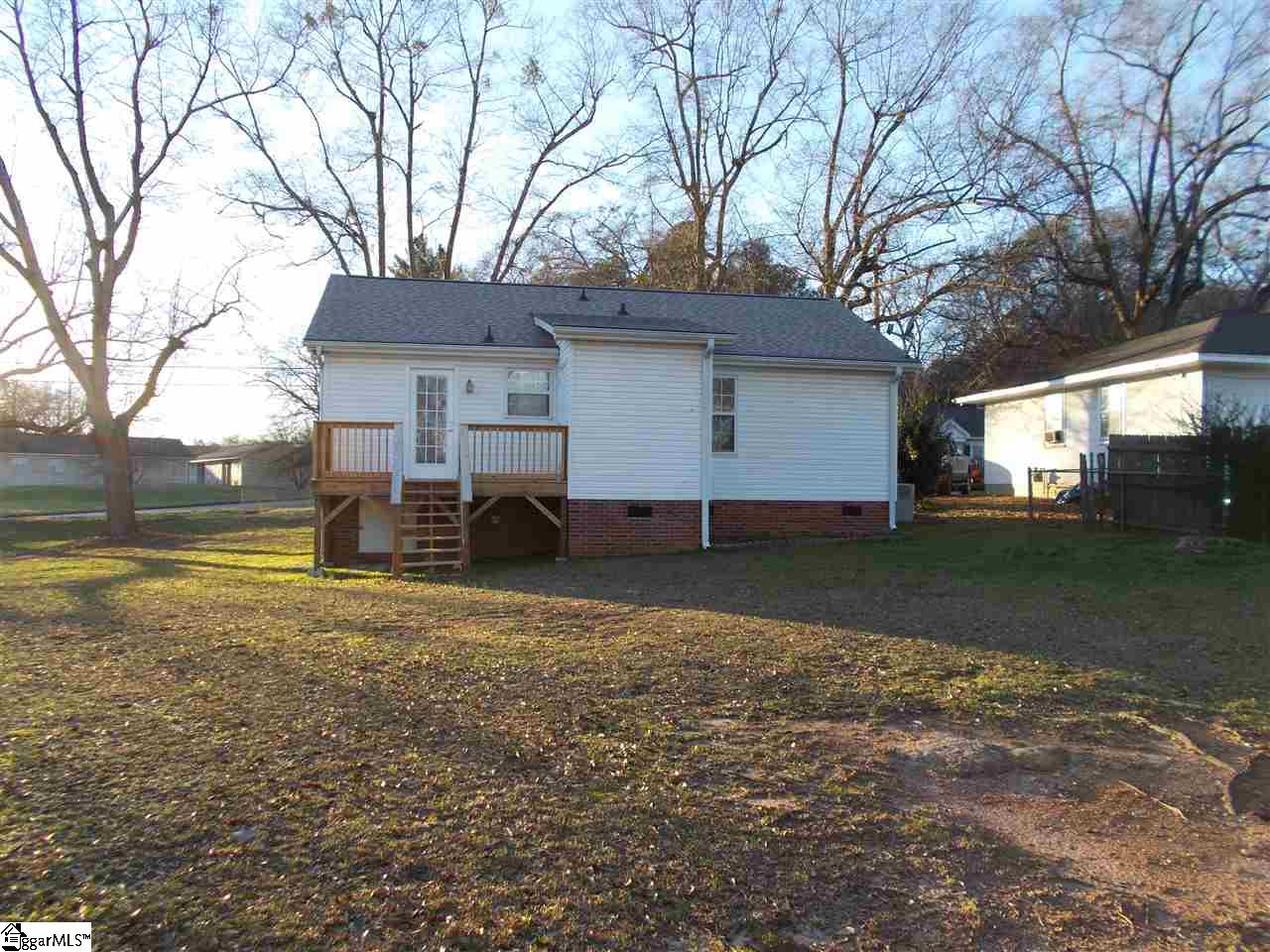 421 Craig Street Fountain Inn, SC 29644 - Photo 2 of 13