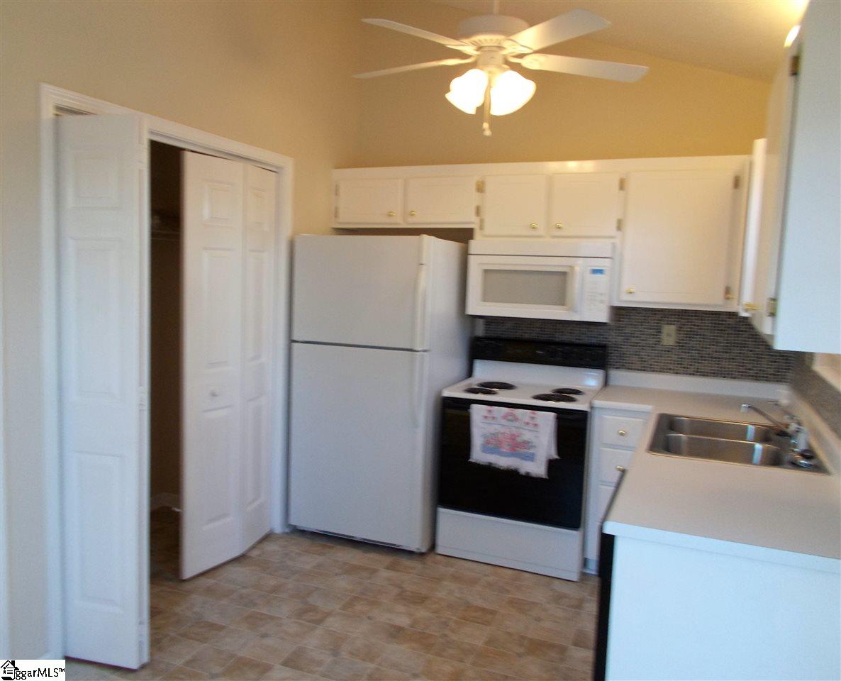421 Craig Street Fountain Inn, SC 29644 - Photo 5 of 13