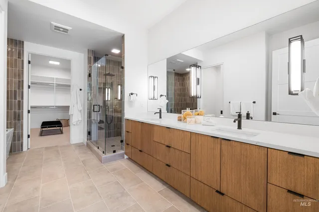 $2,008,000 | 55 East State Street, Unit 304, Eagle, ID 83616