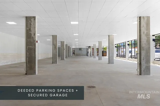 $2,008,000 | 55 East State Street, Unit 304, Eagle, ID 83616