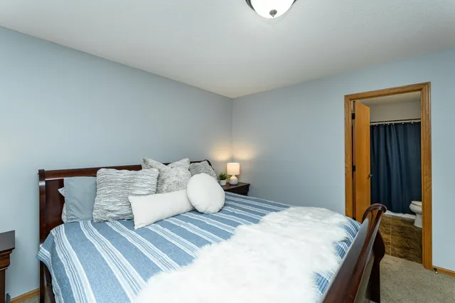 $393,000 | 3852 46 Avenue Northwest, Rochester, MN 55901