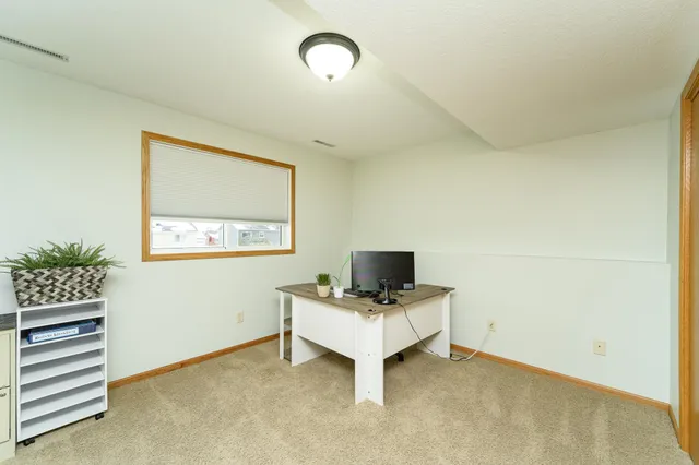 $393,000 | 3852 46 Avenue Northwest, Rochester, MN 55901