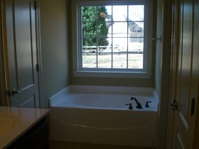 540 Tanner Road Greenville, SC 29607 - Photo 5 of 8 Gallery Image 5
