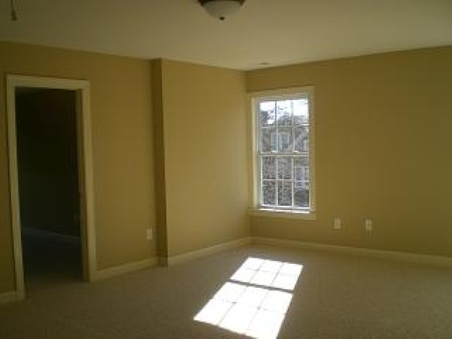 540 Tanner Road Greenville, SC 29607 - Photo 6 of 8 Gallery Image 6