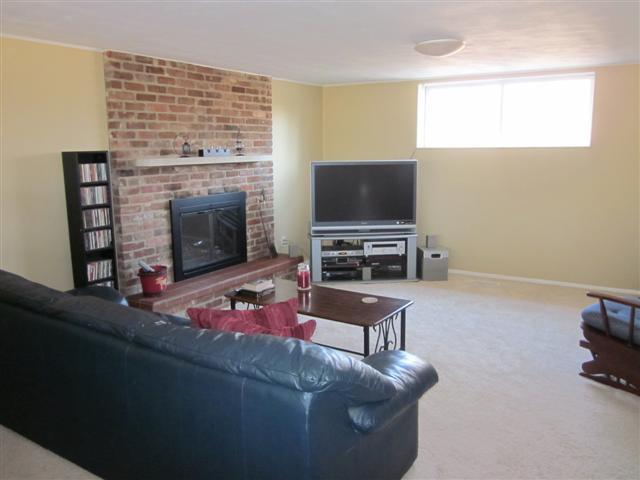 4339 North Koerner Road Peoria, IL 61615 - Photo 10 of 15 Gallery Image 10
