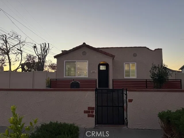 a view of house with a outdoor space