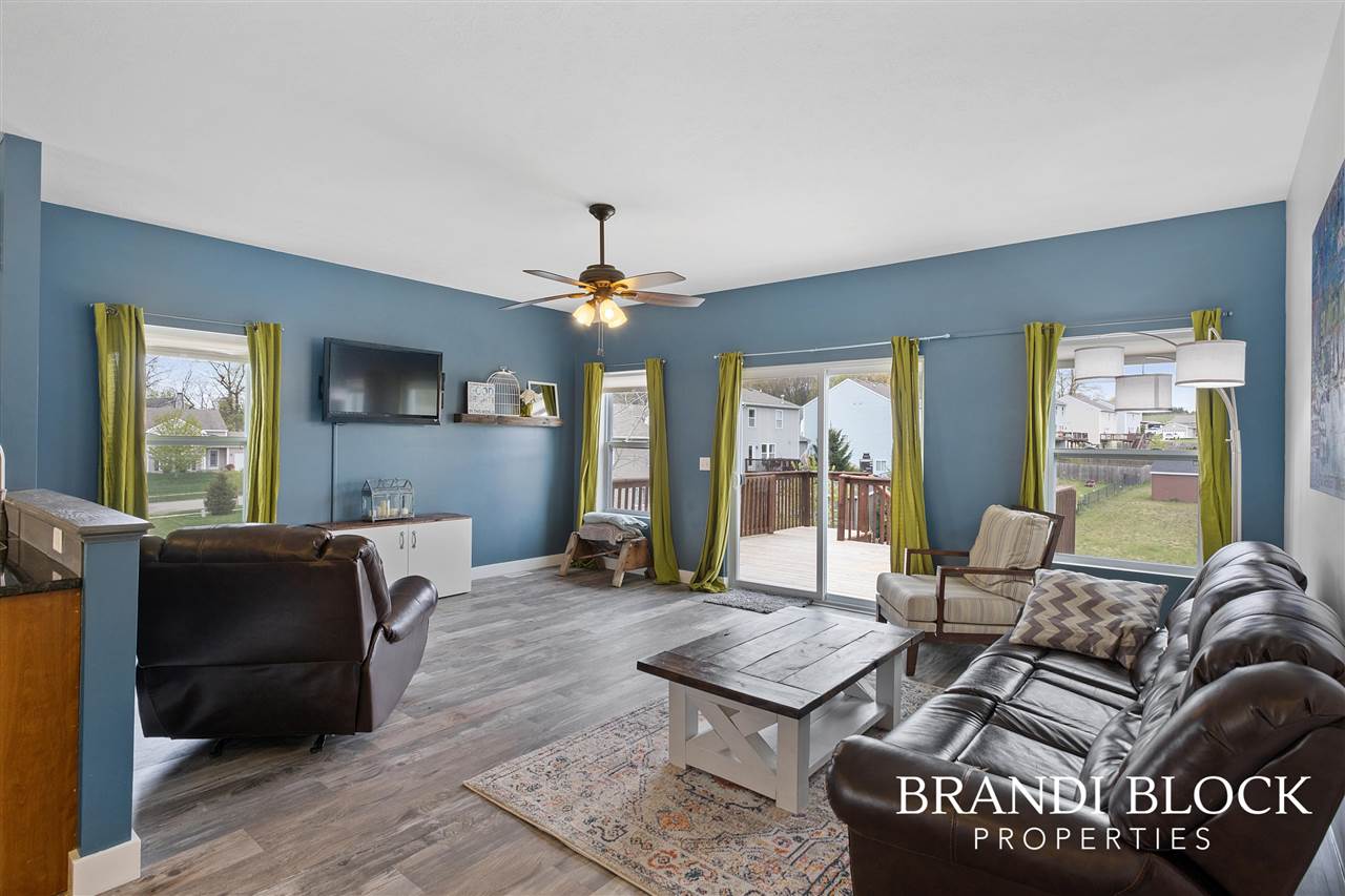 11629 Barnsley Road Lowell, MI 49331 - Photo 5 of 26