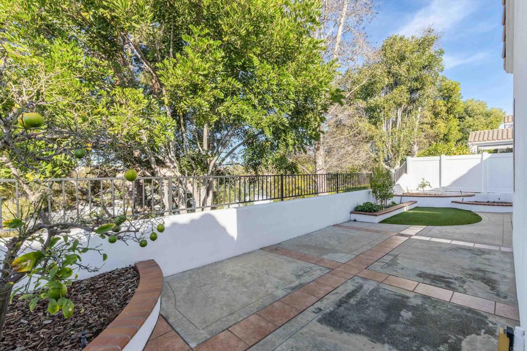 6012 Piros Way Oceanside, CA 92056 - Photo 37 of 47