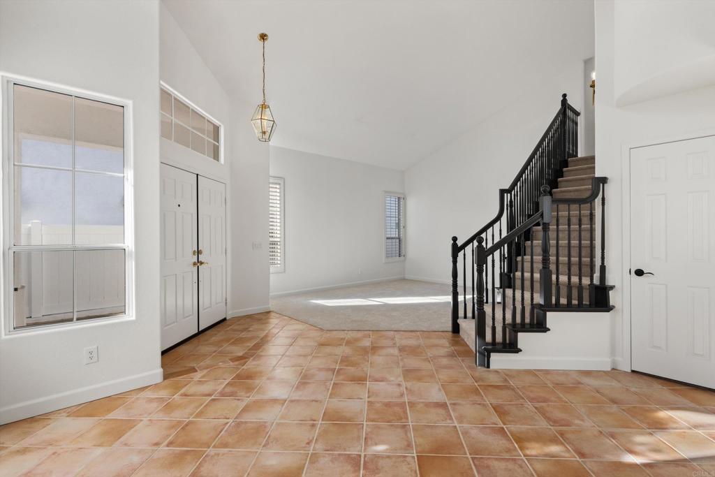 6012 Piros Way Oceanside, CA 92056 - Photo 8 of 47