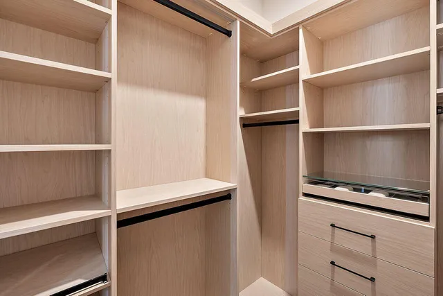 $1,499,000 | 107 South Griswold Street, Northville, MI 48167