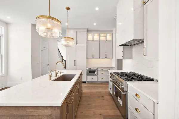 $1,499,000 | 107 South Griswold Street, Northville, MI 48167