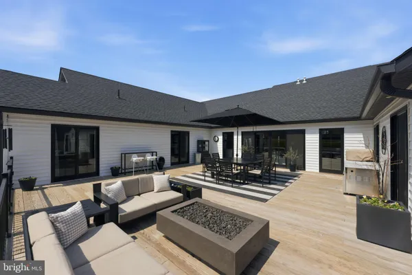 $1,595,000 | 694 Countess Drive, Yardley, PA 19067