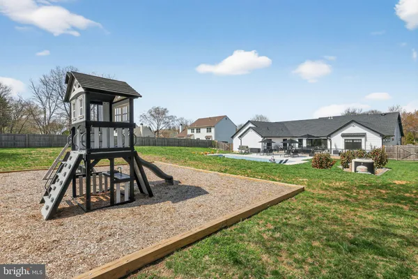 $1,595,000 | 694 Countess Drive, Yardley, PA 19067