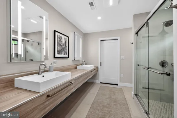 $1,595,000 | 694 Countess Drive, Yardley, PA 19067