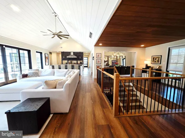 $1,595,000 | 694 Countess Drive, Yardley, PA 19067