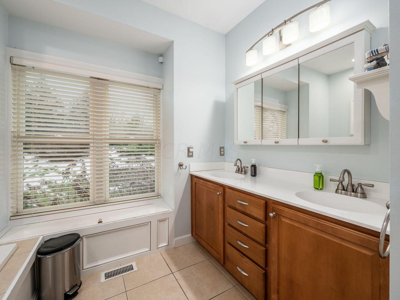 3737 Olentangy River Road Delaware, OH 43015 - Photo 27 of 70 Double vanity