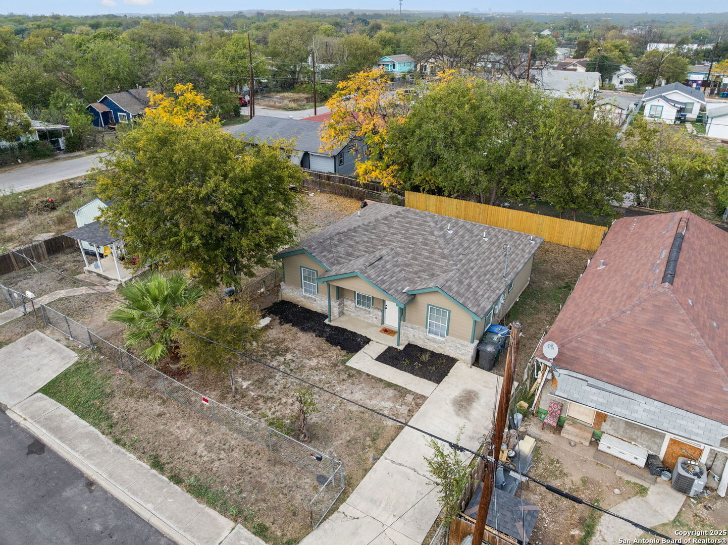 1349 Rivas Street San Antonio, TX 78207 - Photo 35 of 35 an aerial view of a house with a yard