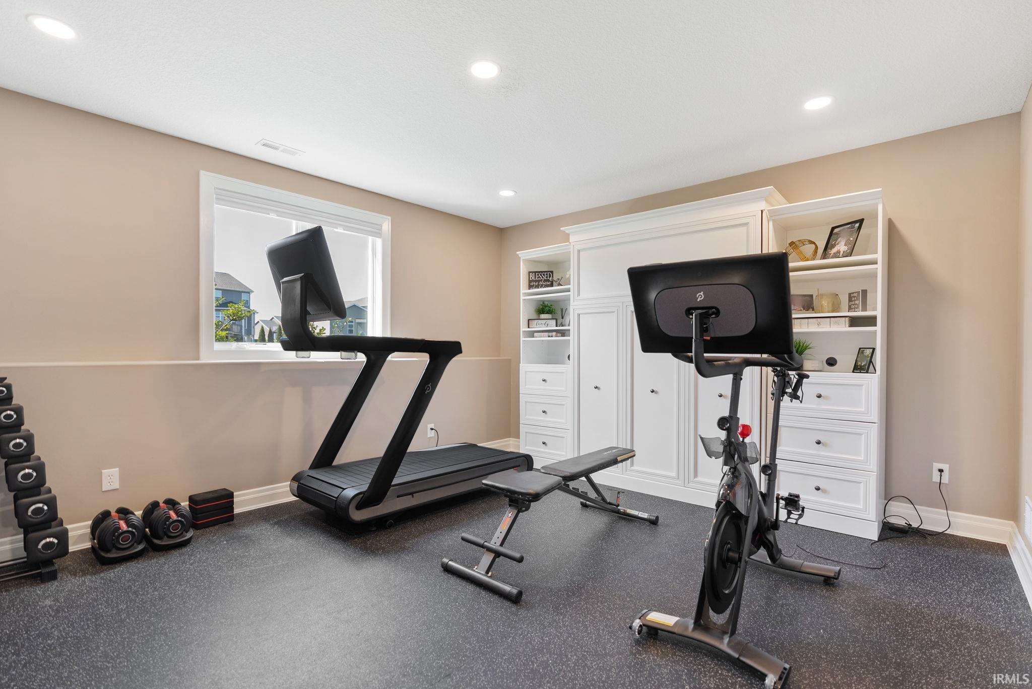 3186 Breyerton Cove Fort Wayne, IN 46814 - Photo 28 of 36