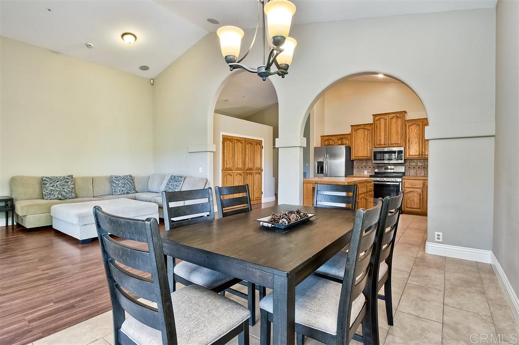 945 Canyon Heights Road Fallbrook, CA 92028 - Photo 17 of 25