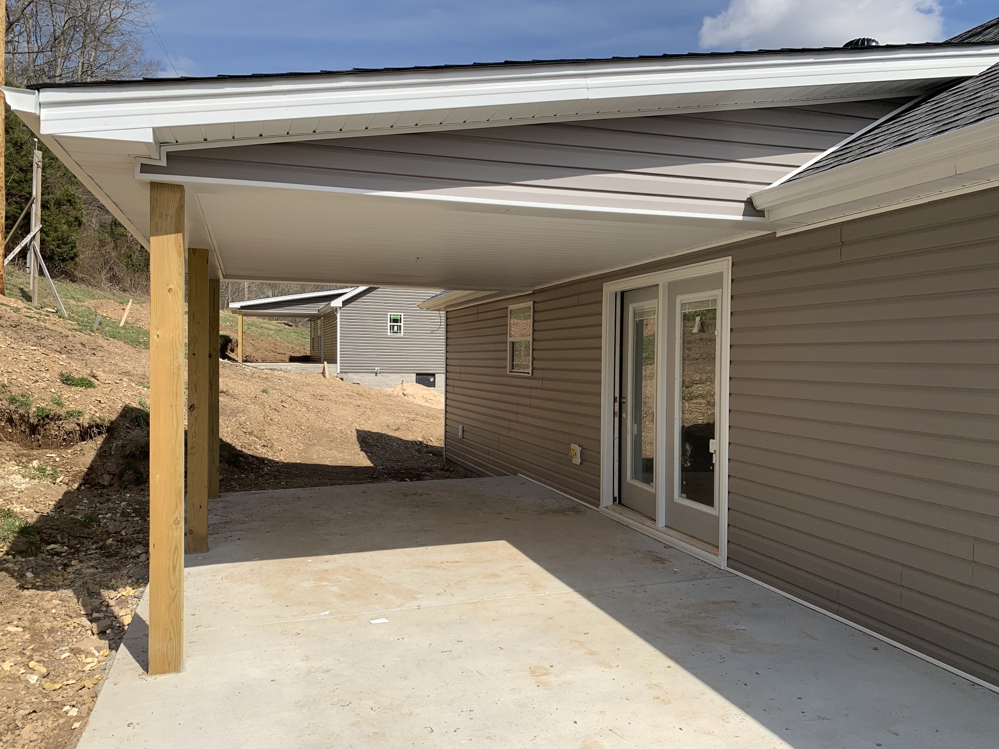 388 Leo Whitley Road Lafayette, TN 37083 - Photo 3 of 10 a view of a porch