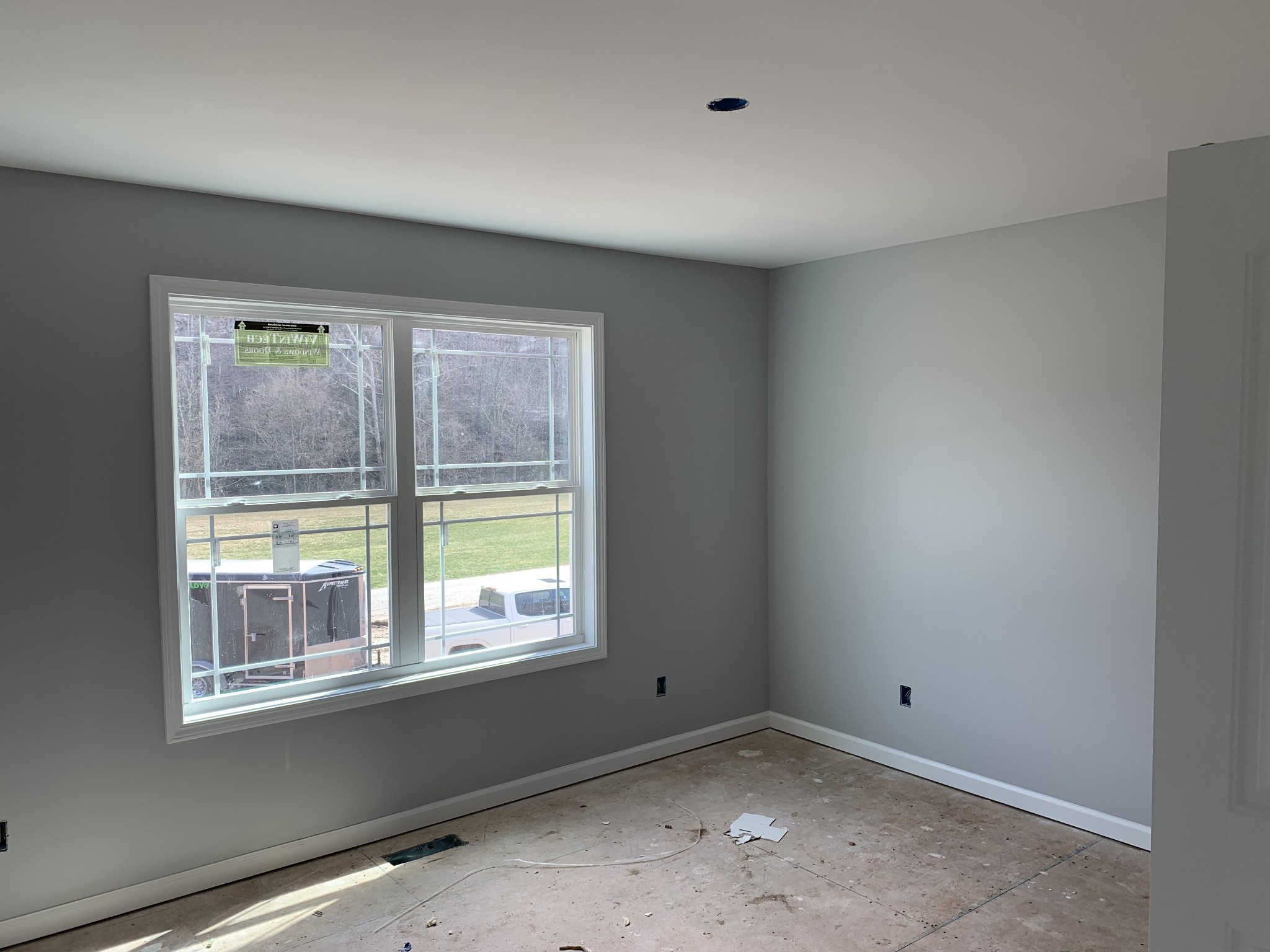 388 Leo Whitley Road Lafayette, TN 37083 - Photo 7 of 10 a view of an empty room with a window