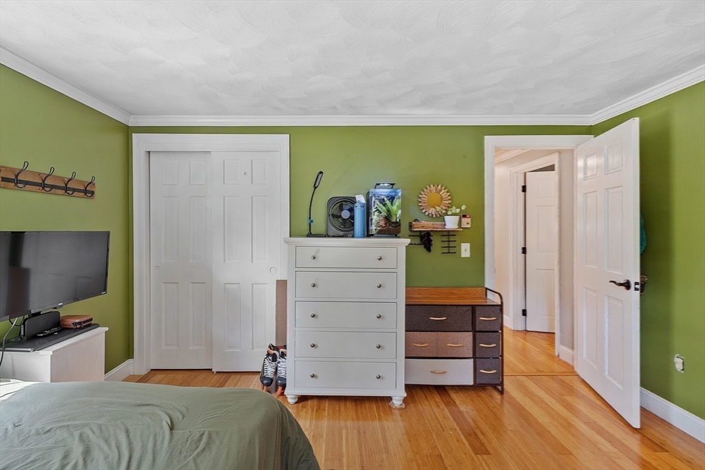 20 Meredith Road Tewksbury, MA 01876 - Photo 21 of 37 Gallery Image 21