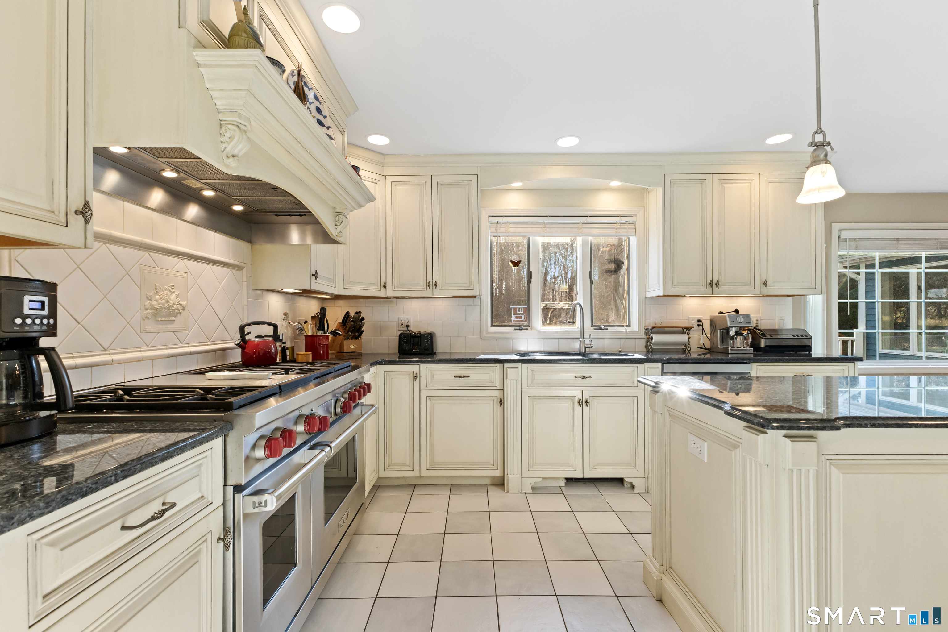 39 Platts Hill Road Newtown, CT 06470 - Photo 12 of 39