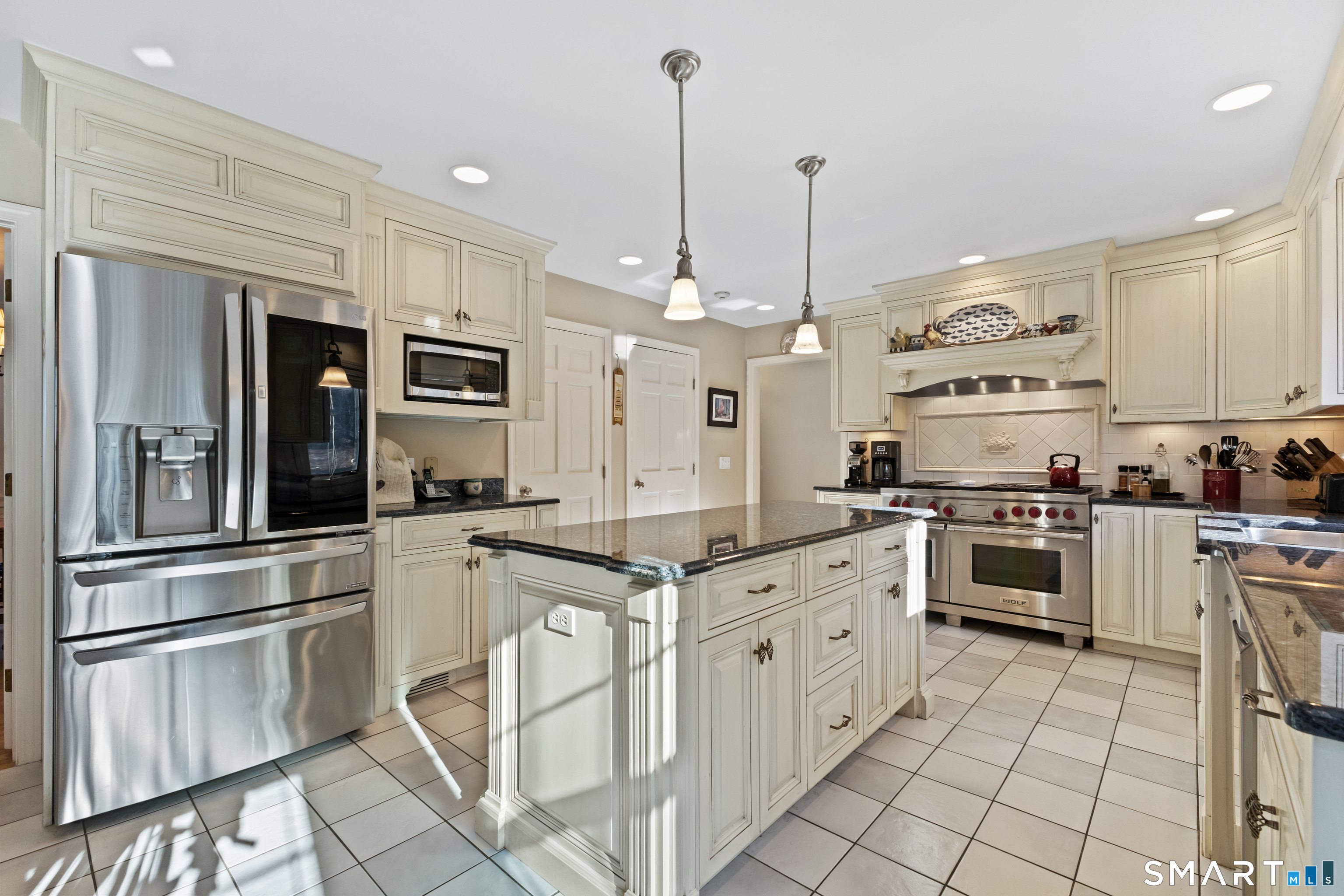 39 Platts Hill Road Newtown, CT 06470 - Photo 16 of 39