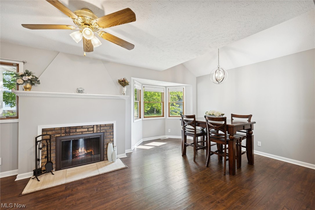 30319 Regent Road Wickliffe, OH 44092 - Photo 3 of 35 Gallery Image 3