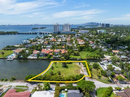 $15,988,000 | 1132 Northeast 84th Street, Miami, FL 33138