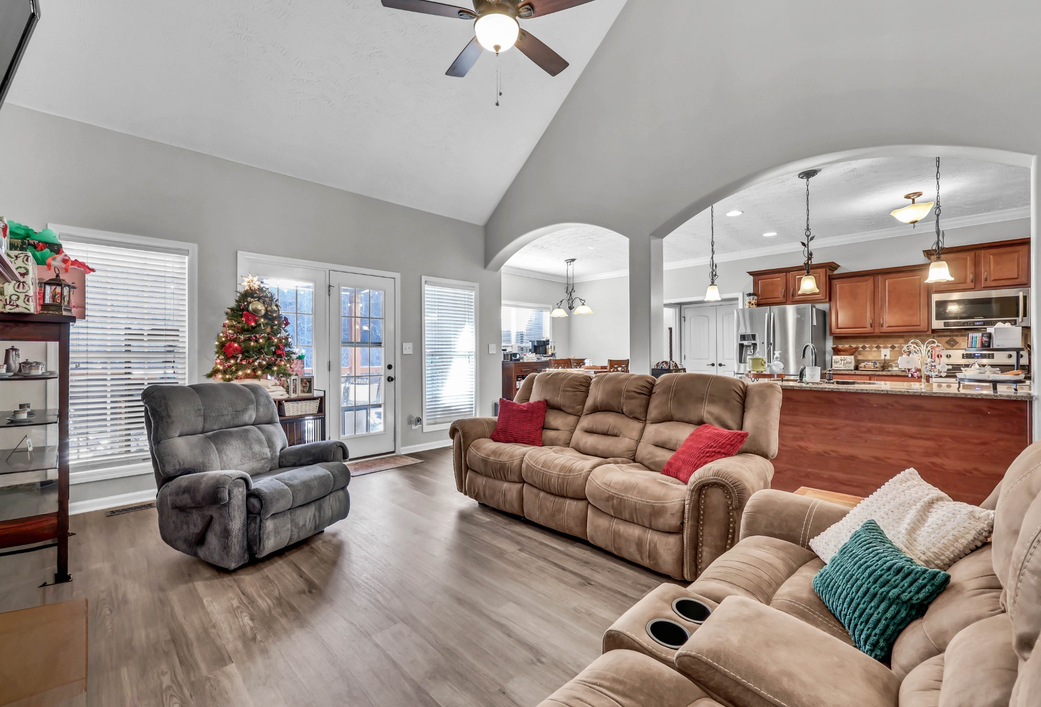 1591 Raven Road Clarksville, TN 37042 - Photo 6 of 35 Gallery Image 6