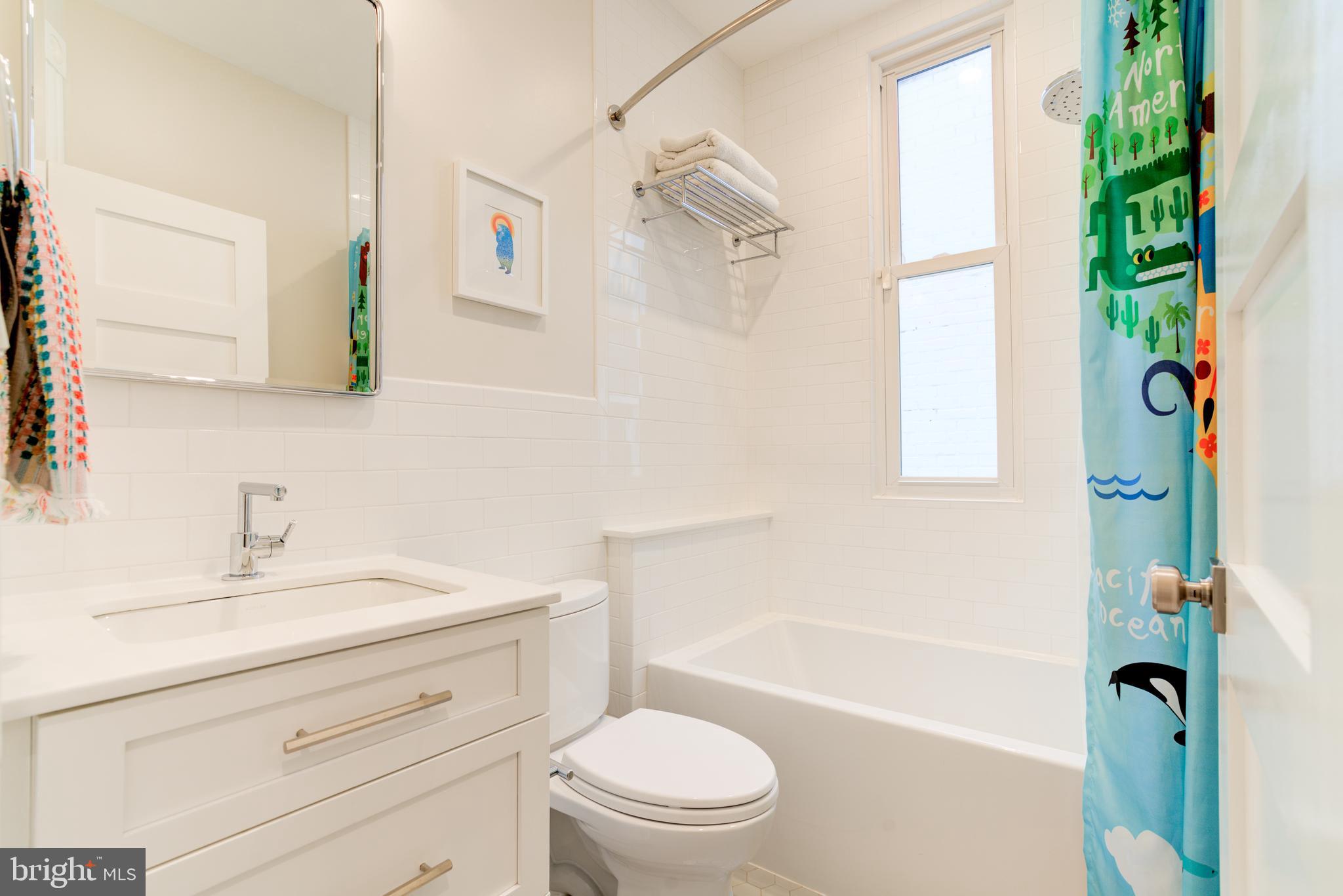 328 12th Street Southeast Washington, DC 20003 - Photo 19 of 32