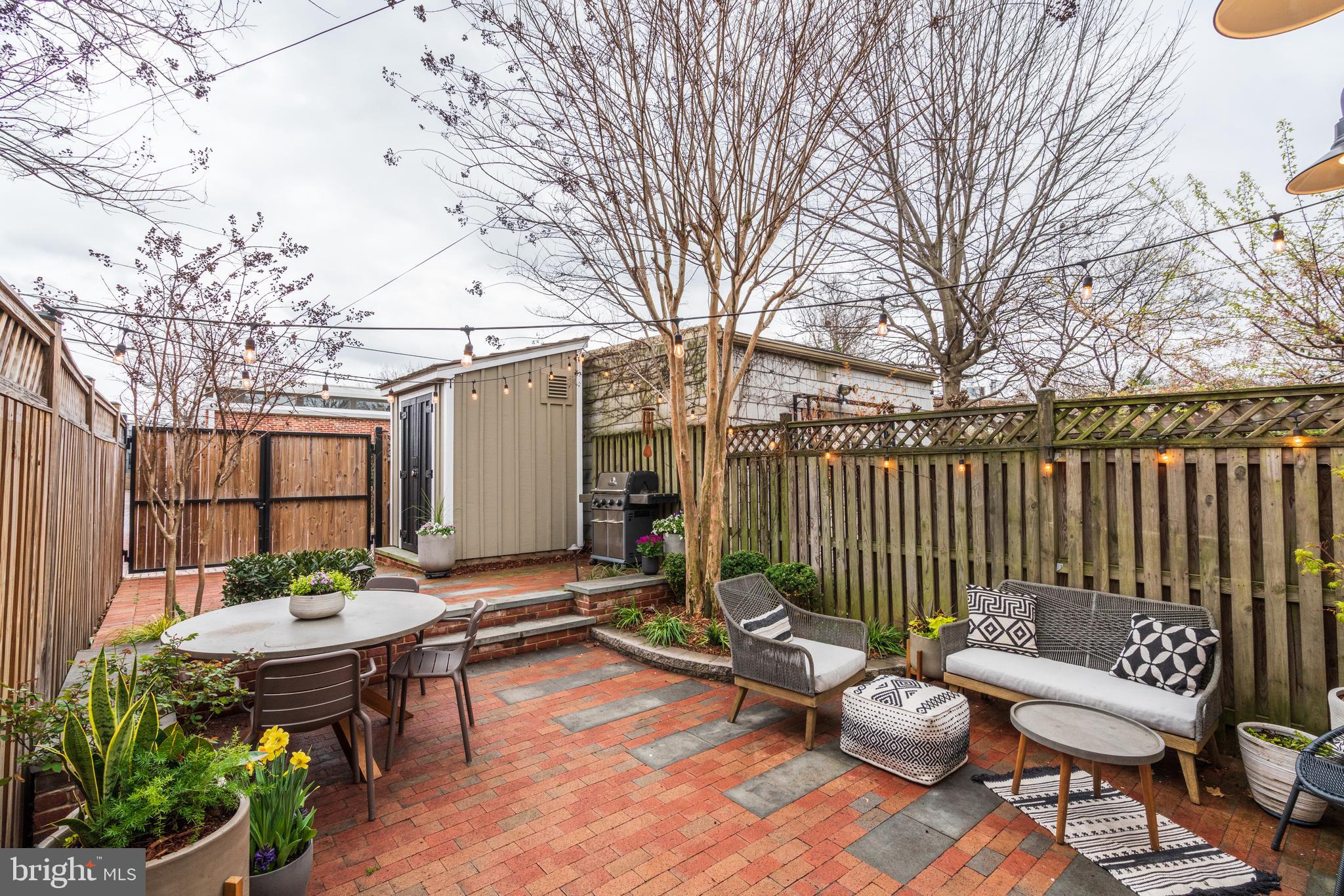 328 12th Street Southeast Washington, DC 20003 - Photo 25 of 32