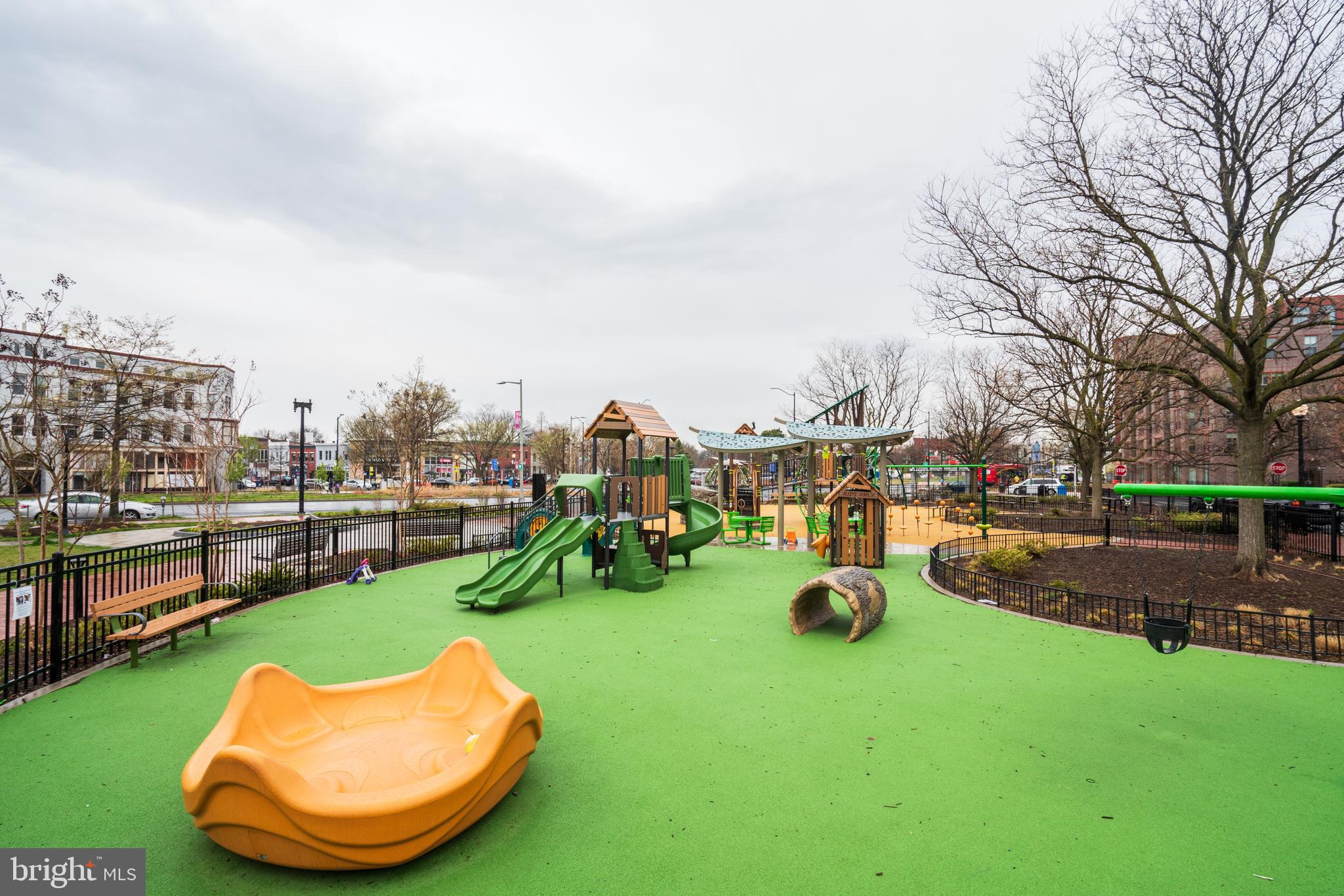 328 12th Street Southeast Washington, DC 20003 - Photo 32 of 32