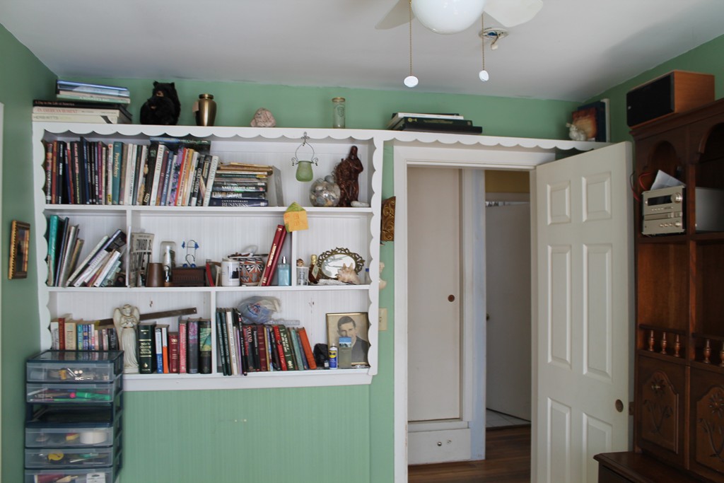 76 Ray Street Webster, MA 01570 - Photo 15 of 26 Gallery Image 15