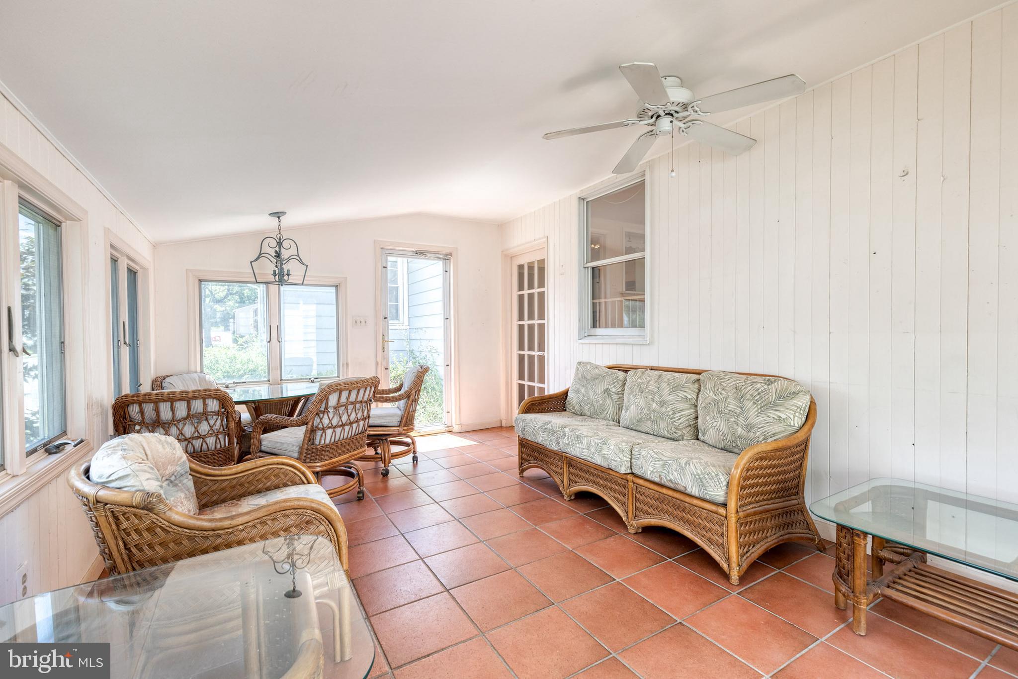 8 Margate Road Lutherville-Timonium, MD 21093 - Photo 4 of 30