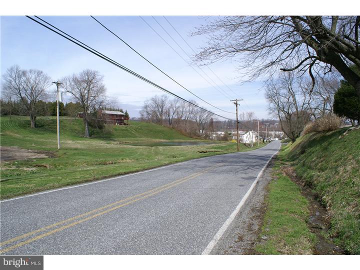 153 Chambers Road Toughkenamon, PA 19374 - Photo 3 of 14 View