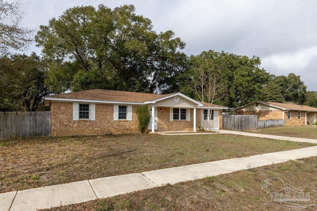 4249 Sea Port Road Pace, FL 32571 - Photo 5 of 25