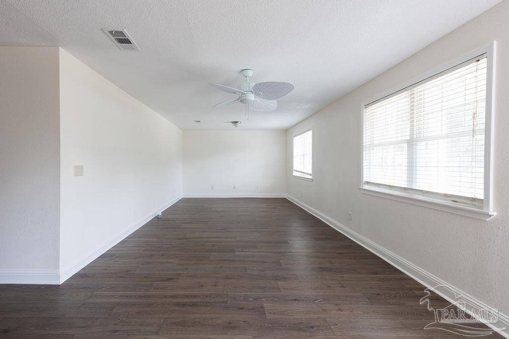 4249 Sea Port Road Pace, FL 32571 - Photo 7 of 25